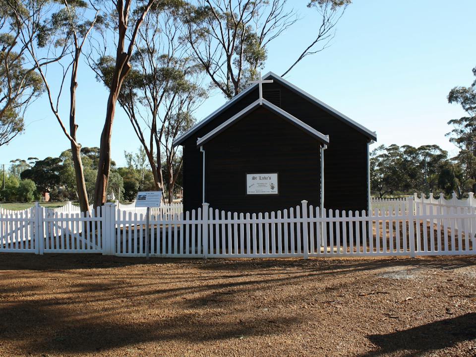 St Luke's Church,