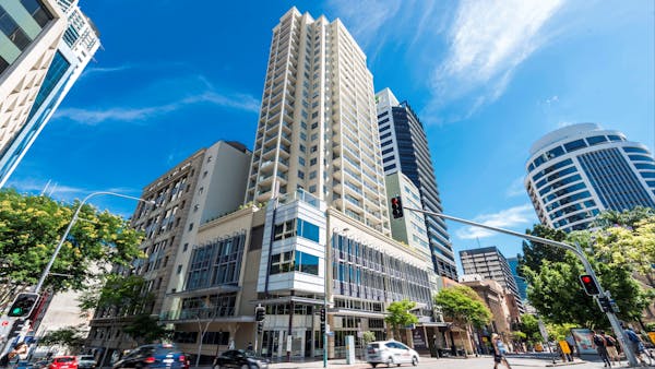 Oaks Lexicon Apartments
