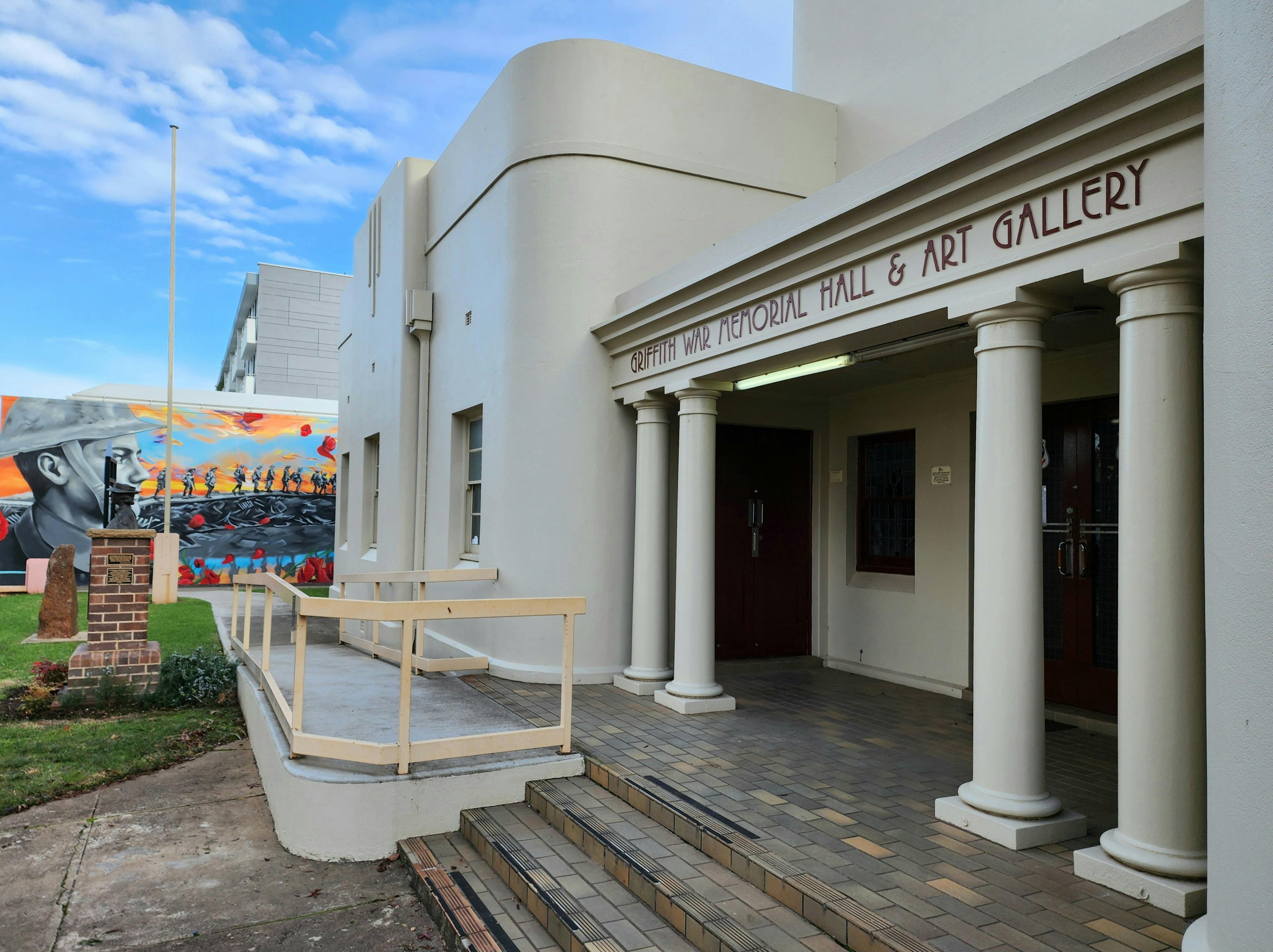 그리피스 전쟁 기념관 및 벽화