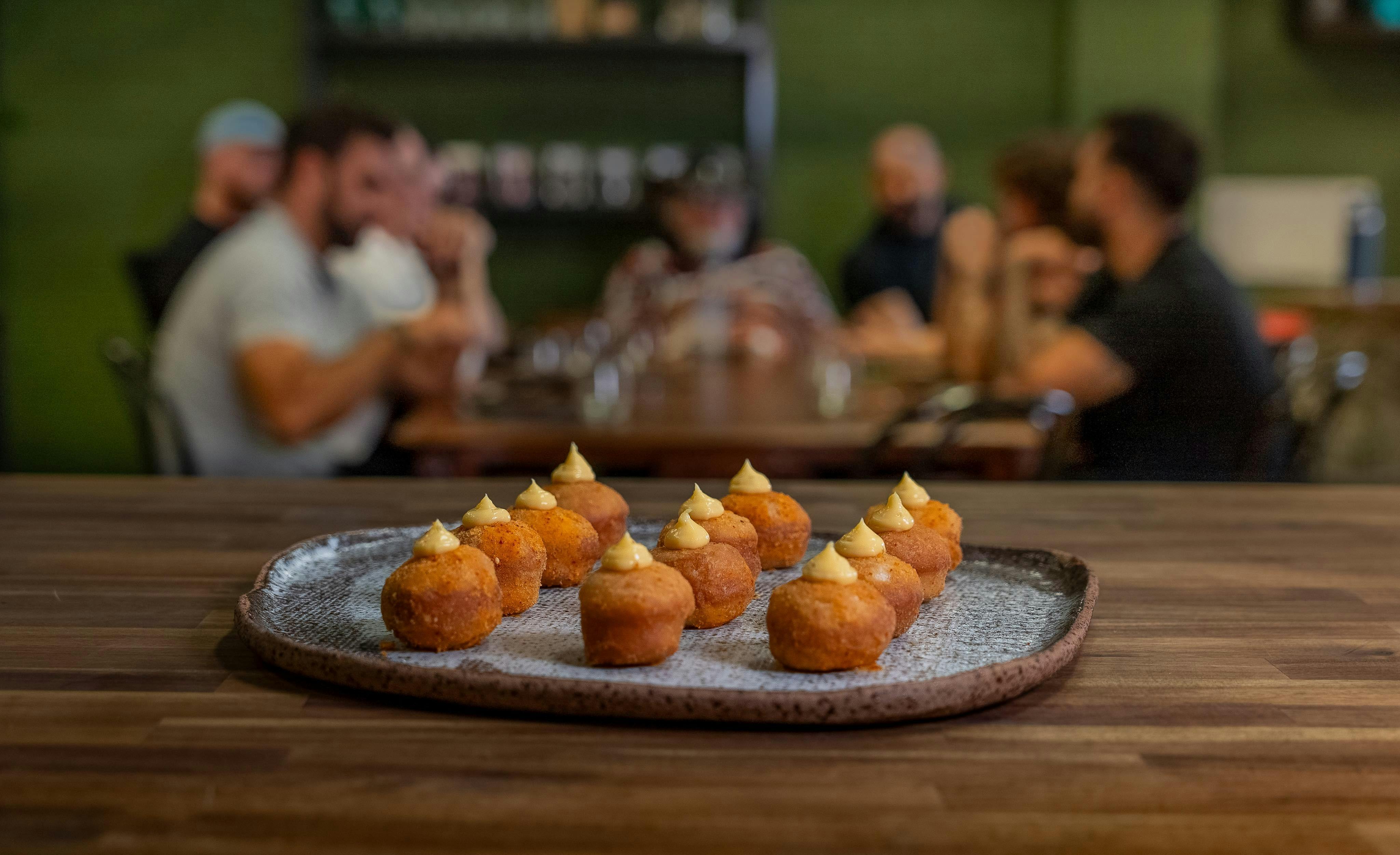 Native Food Sample Plate