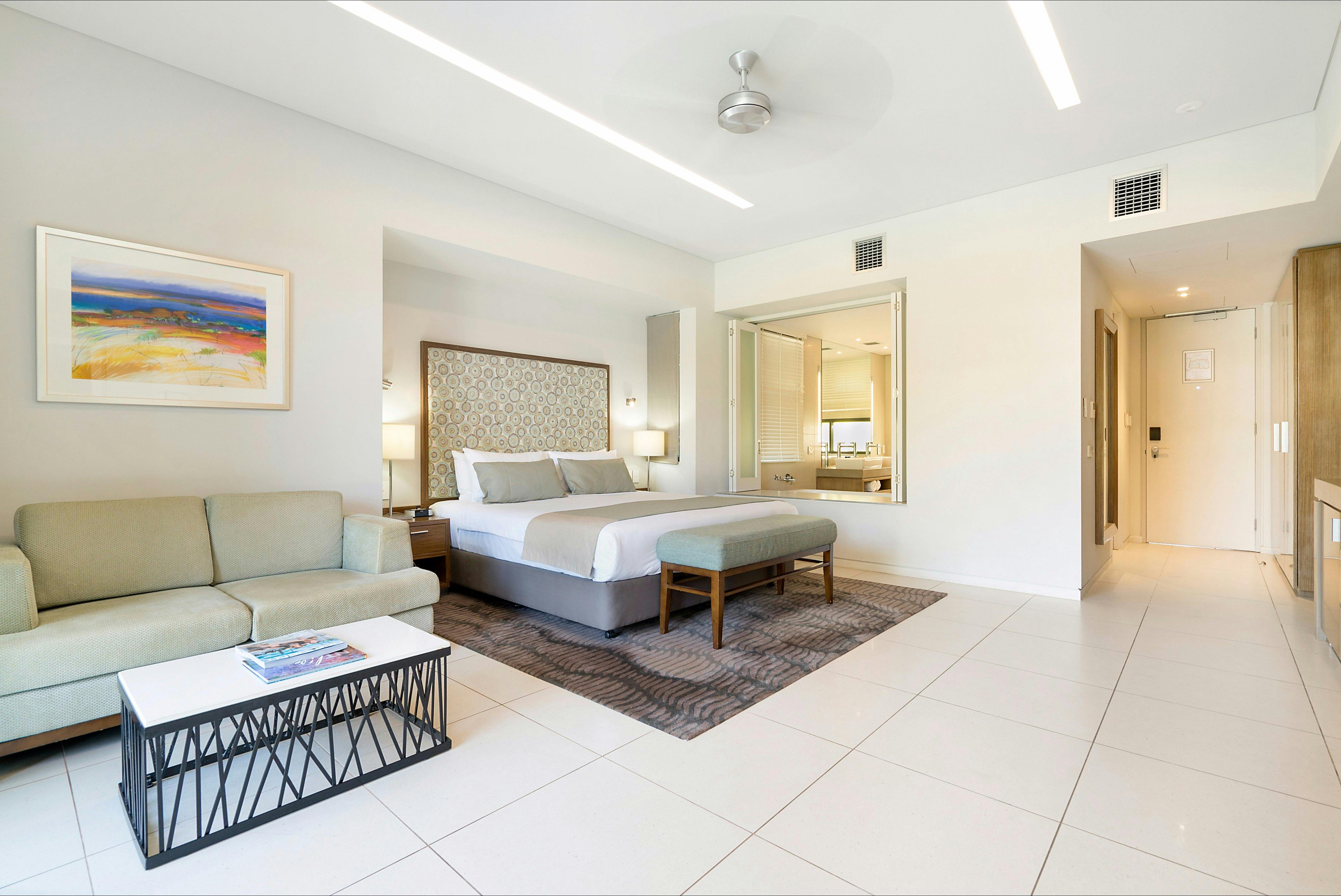 Superior Lagoon Room