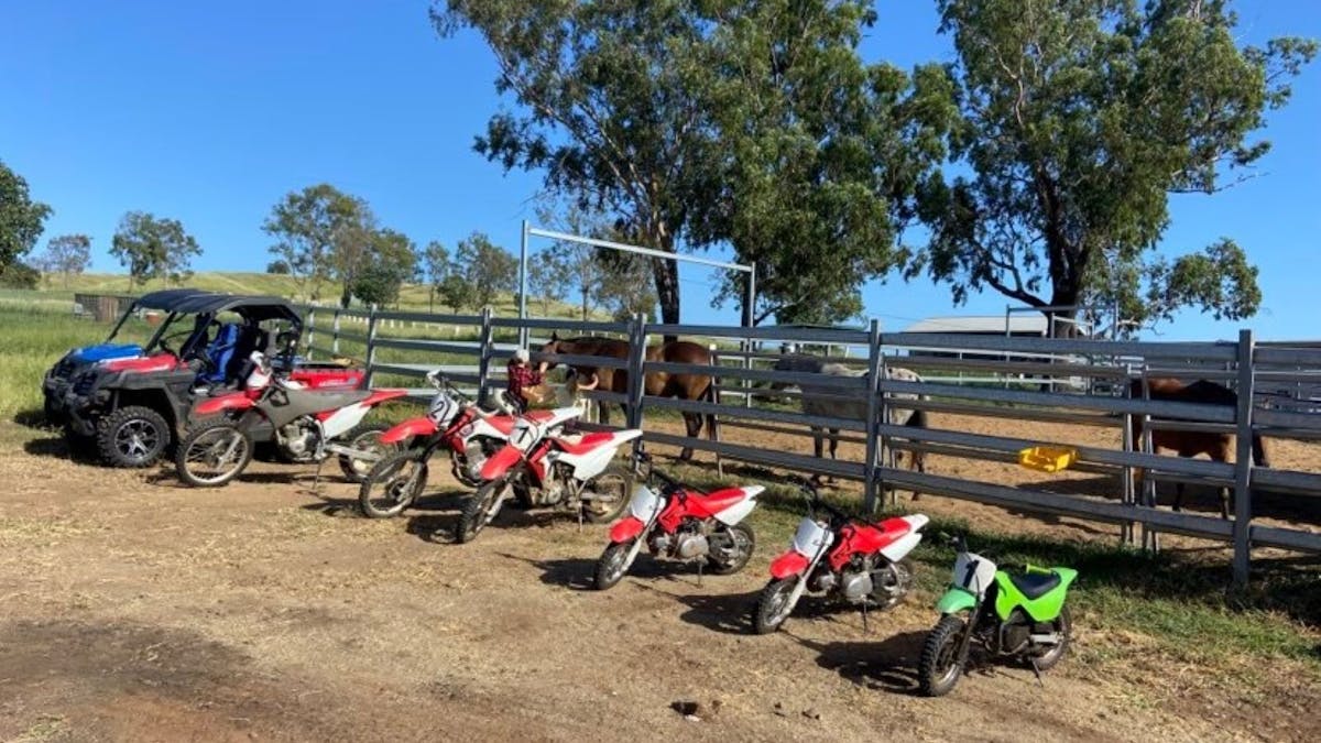 Motorbike & UTV Hire. Peewees to Adults