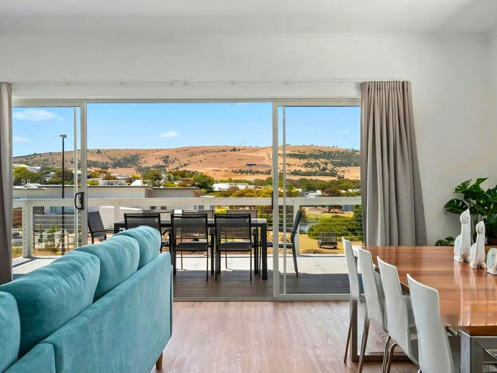 Driftwood and Daydreams Coastal Retreat with Swim Spa