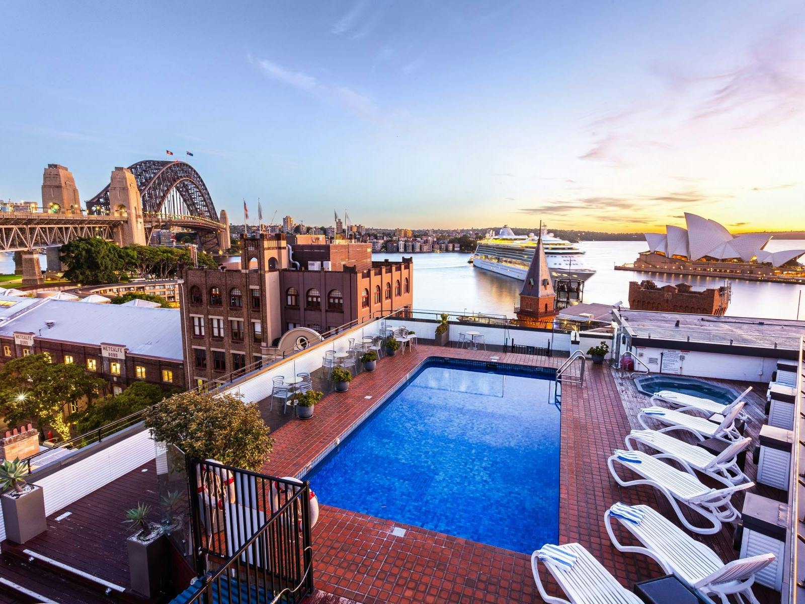The Sydney Hotel