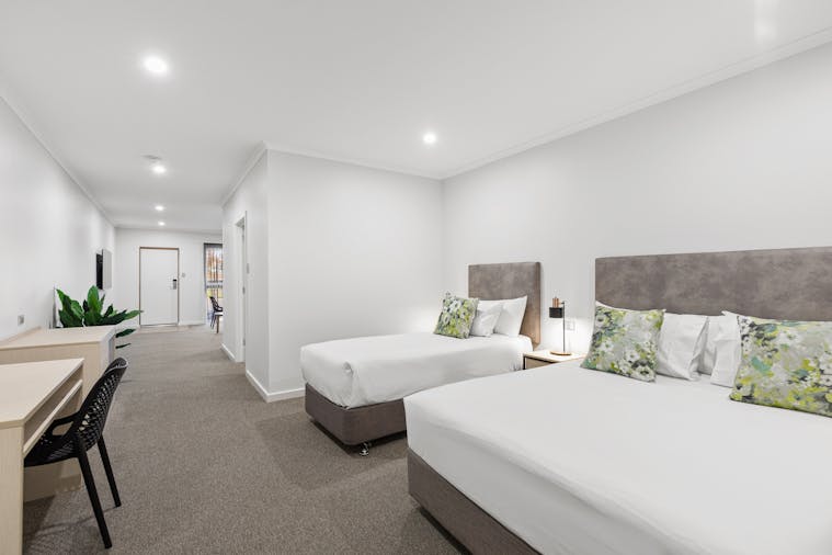 Executive Twin Suite