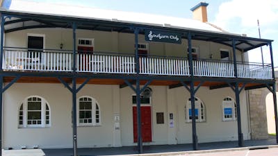 Street view of the Goulburn Club