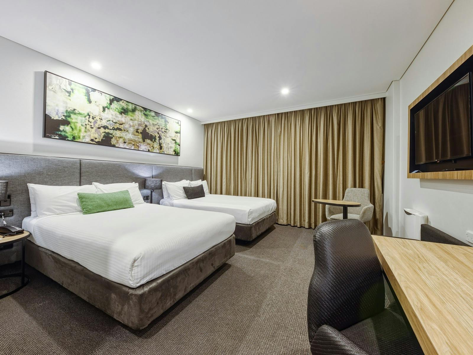 Superior double double room