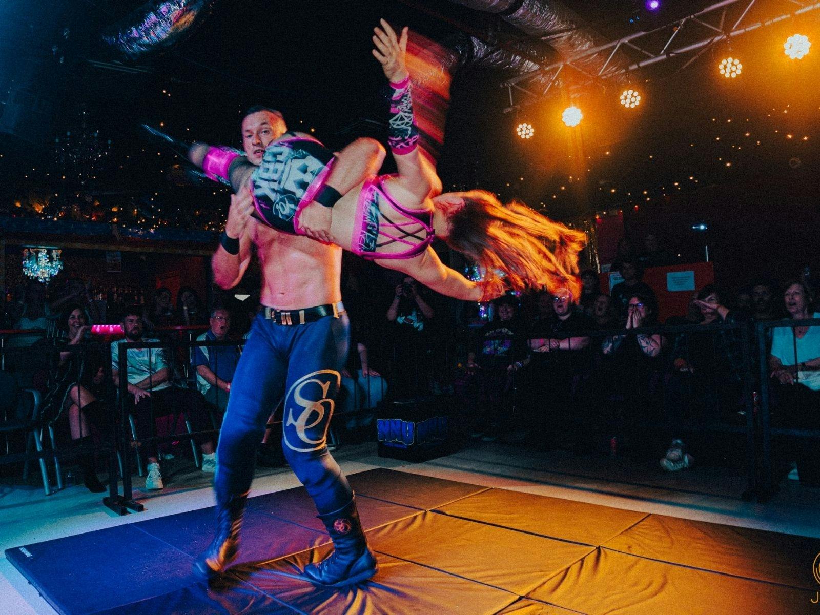image of wrestling