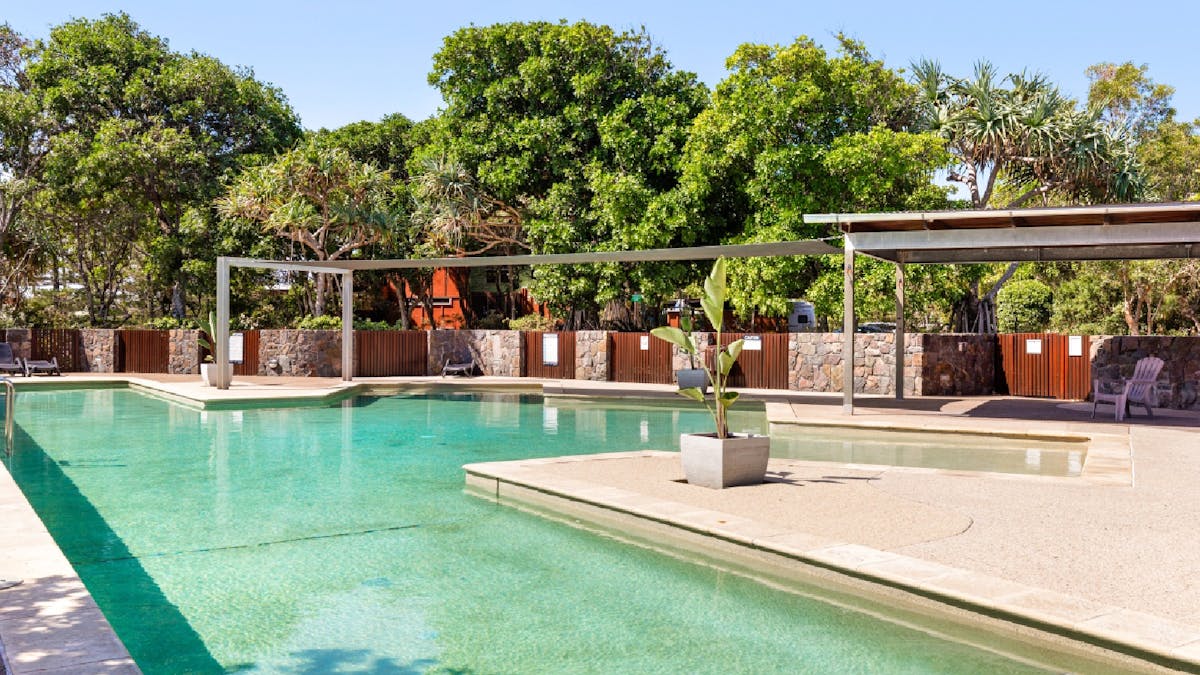 Shared pool area