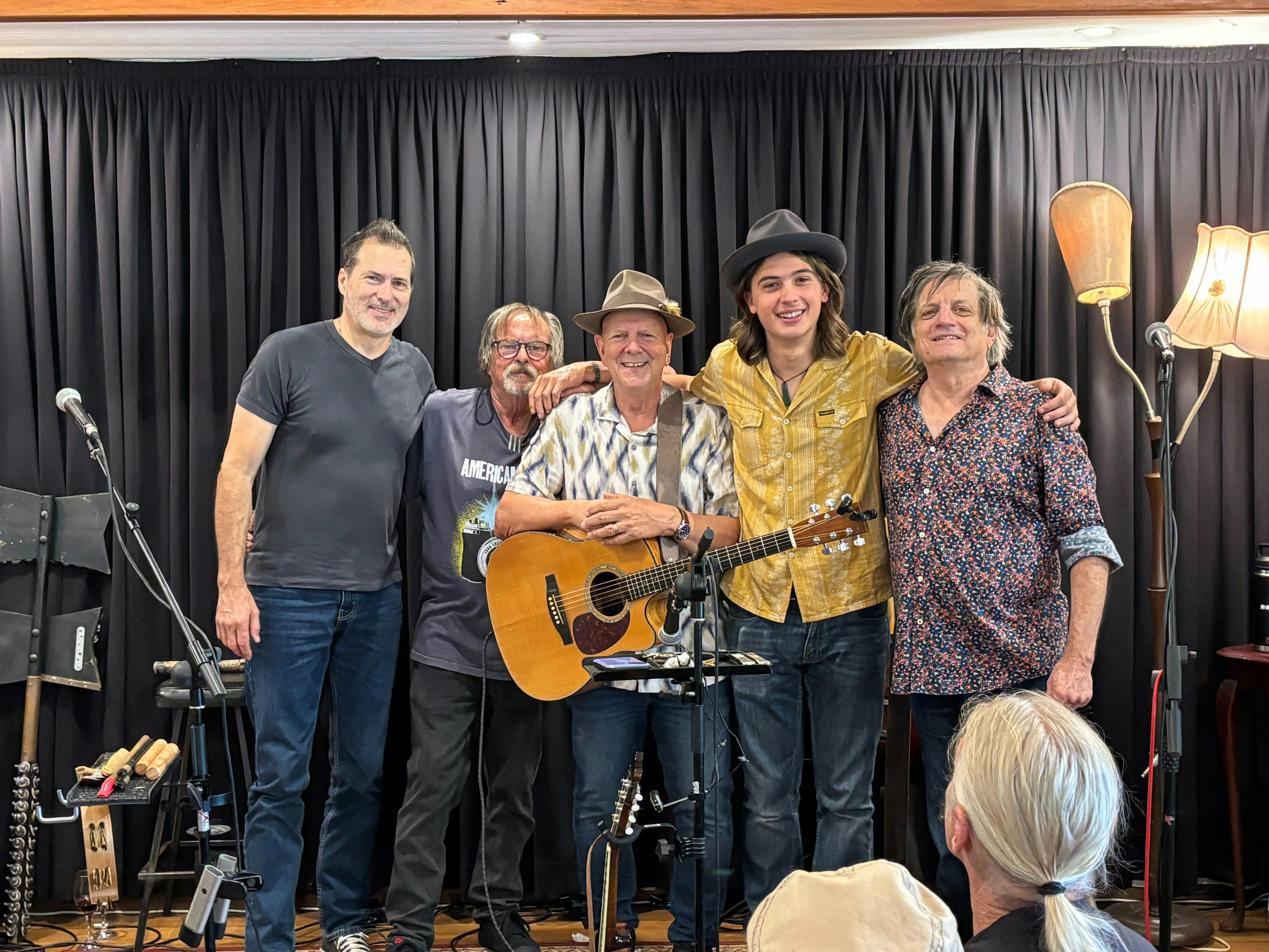 The Bushwackers at The DAG Sheep Station TCMF