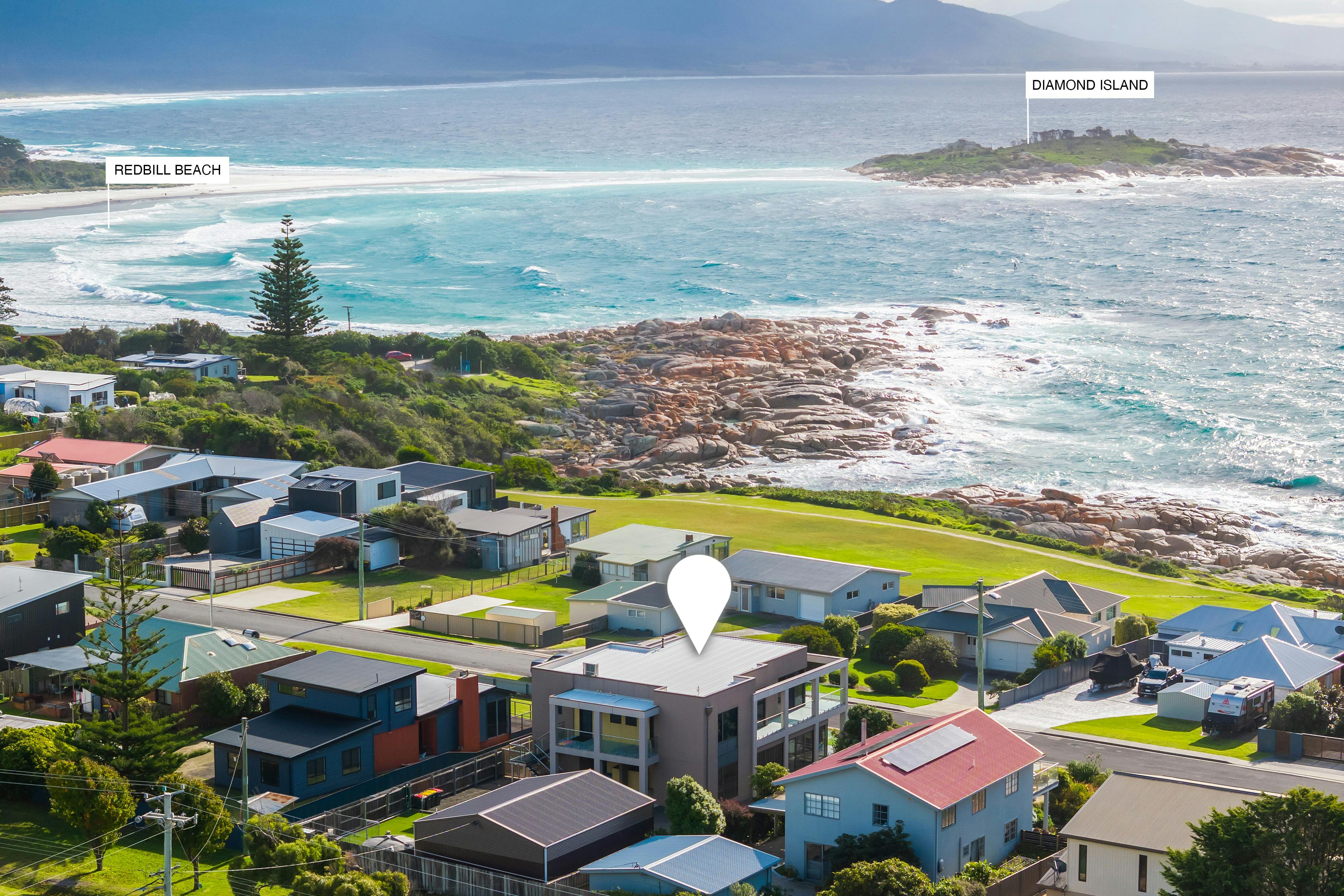 Albatross Apartments, Unit 2