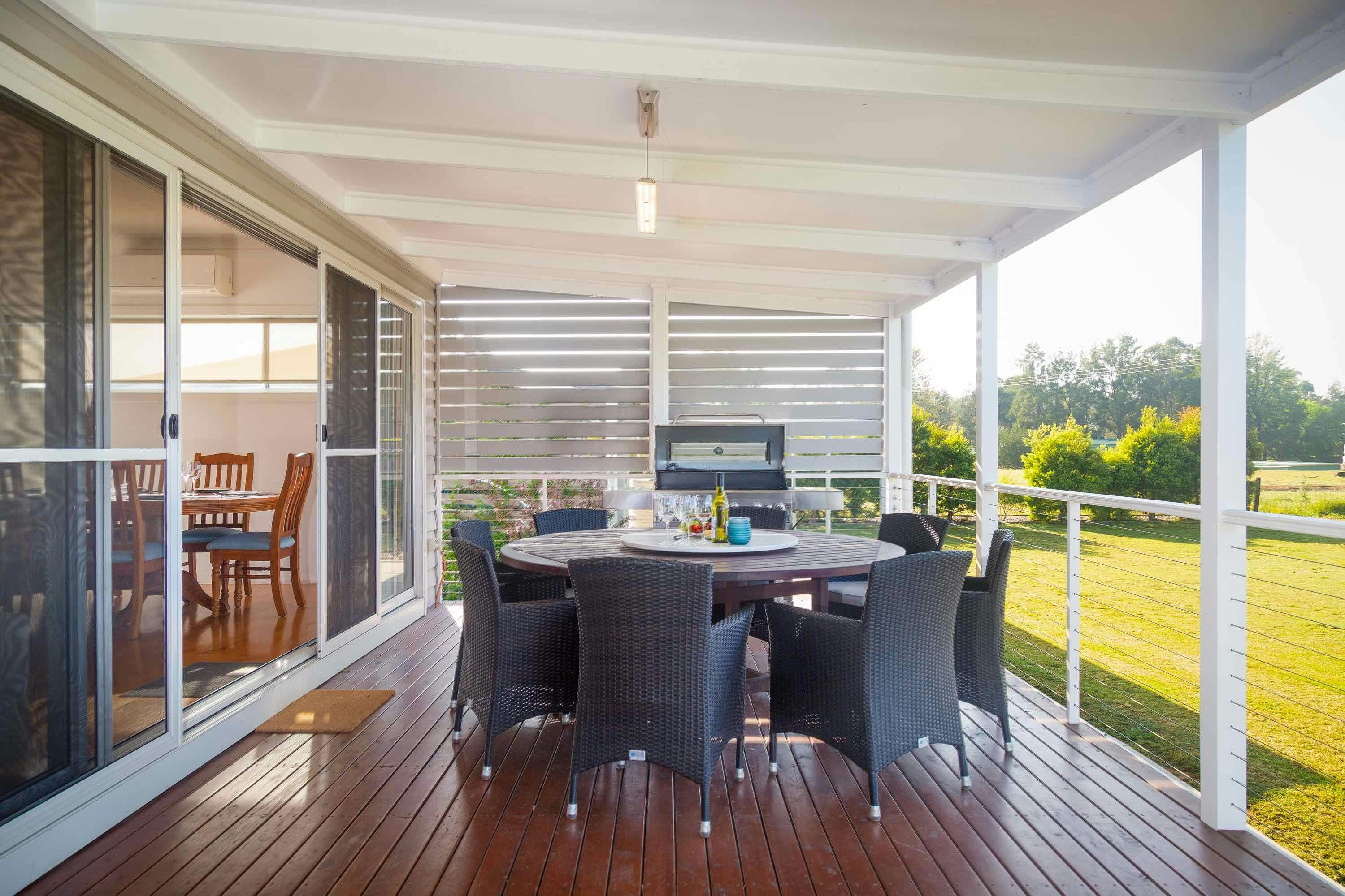 屋根付きバーベキューパティオ