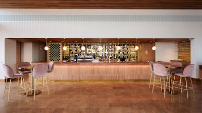 Image of the Bar in the Main Dining Room