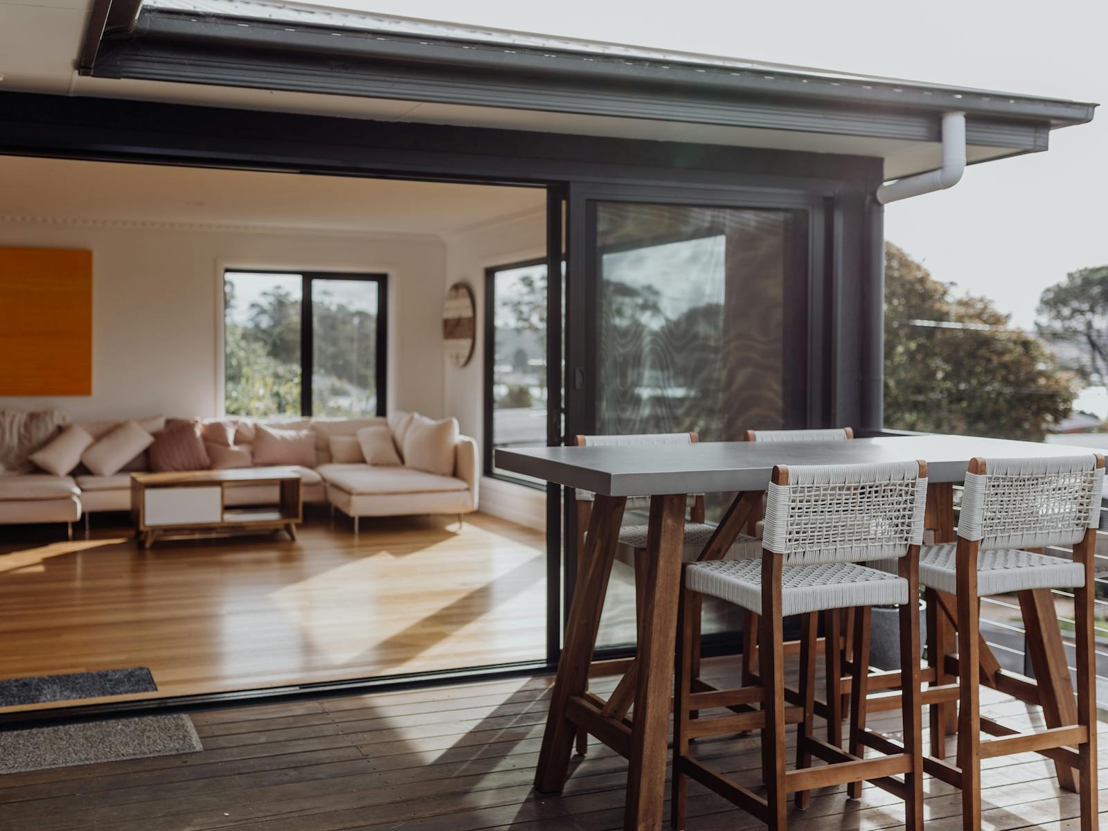 outdoor entertaining deck