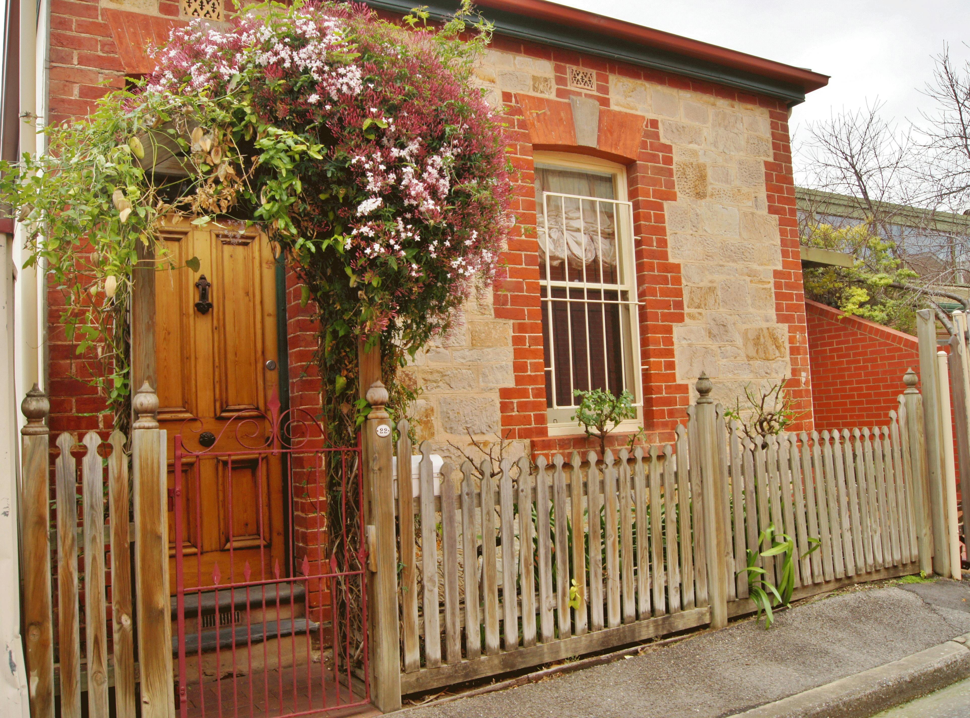 2 nights  at $500 including a bottle of Clare Shiraz