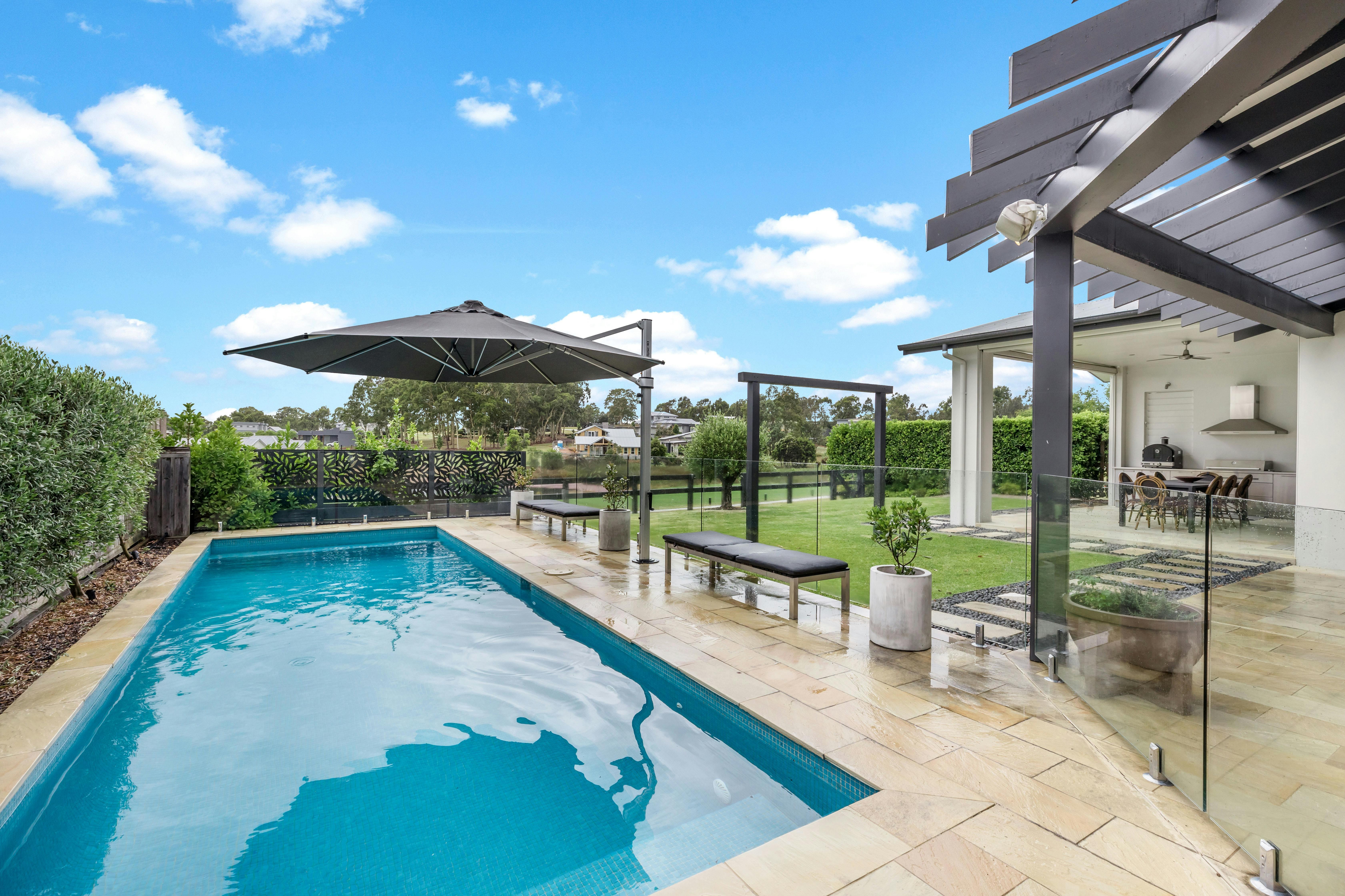 Bellview Hunter pool and backyard