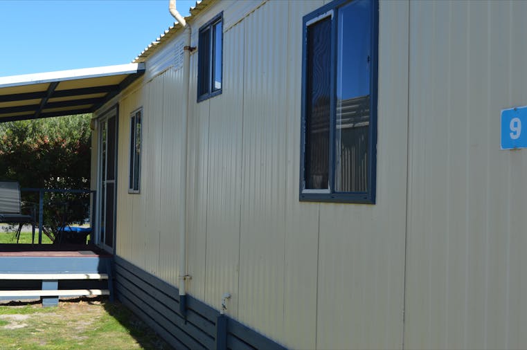 STANDARD CABIN