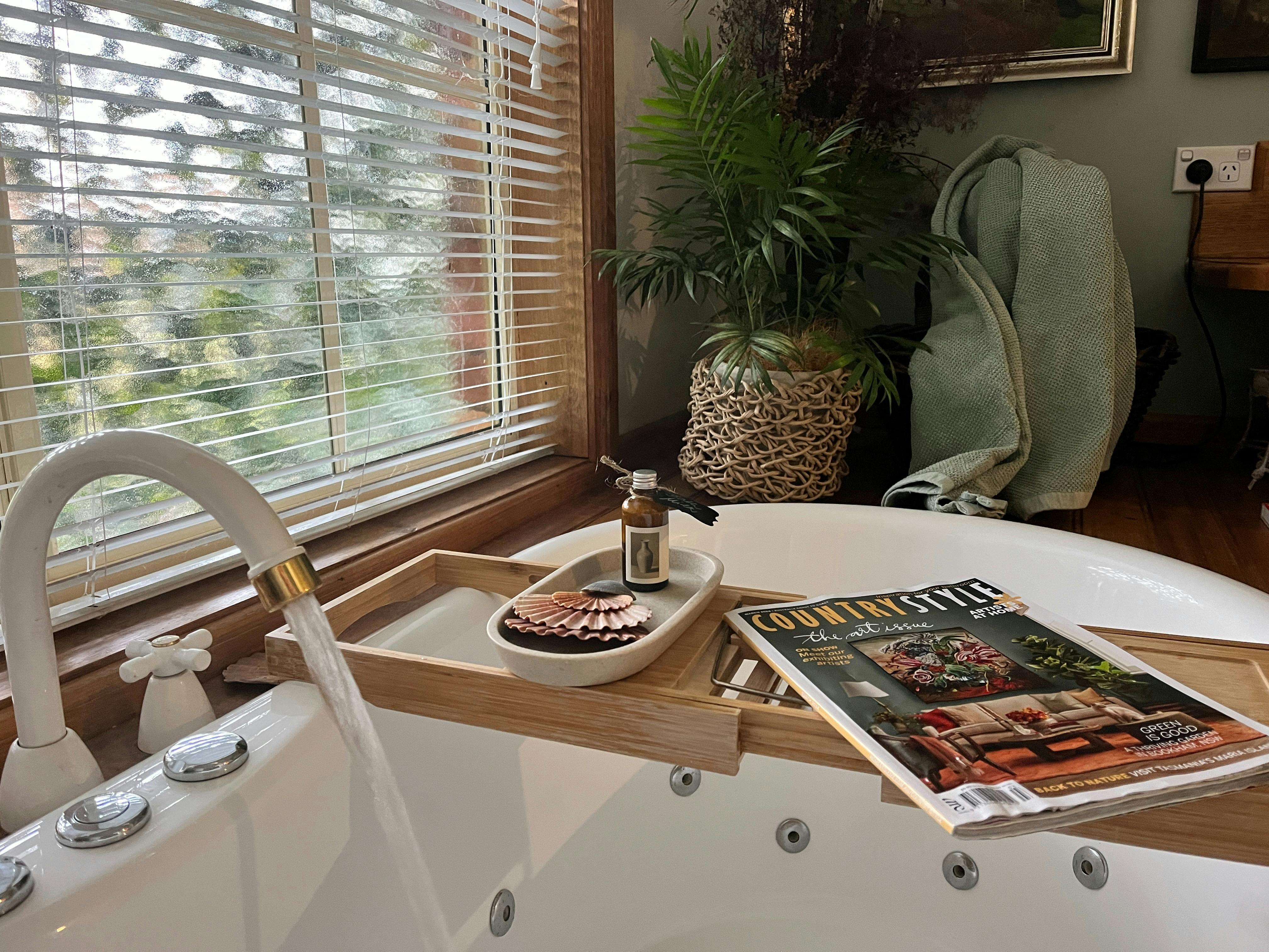 Waterview Apartment  A deep bath with spa jets to soak away your stresses