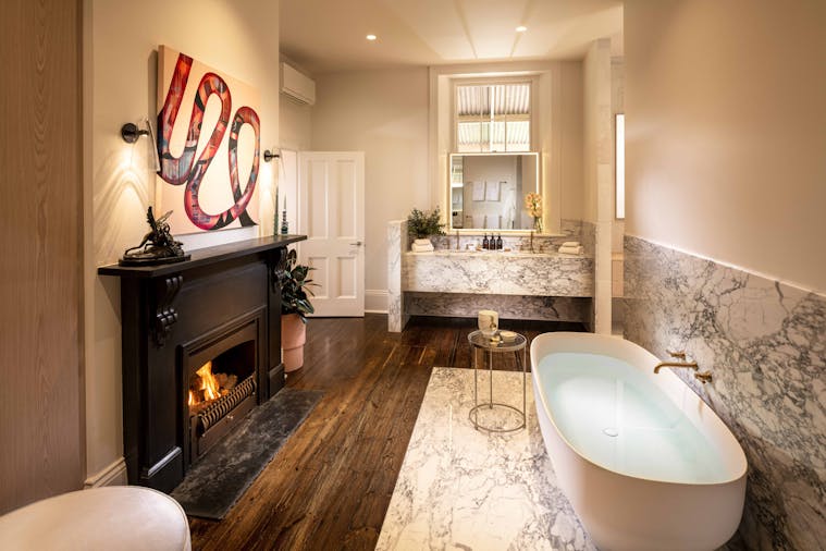 Matilda King Suite