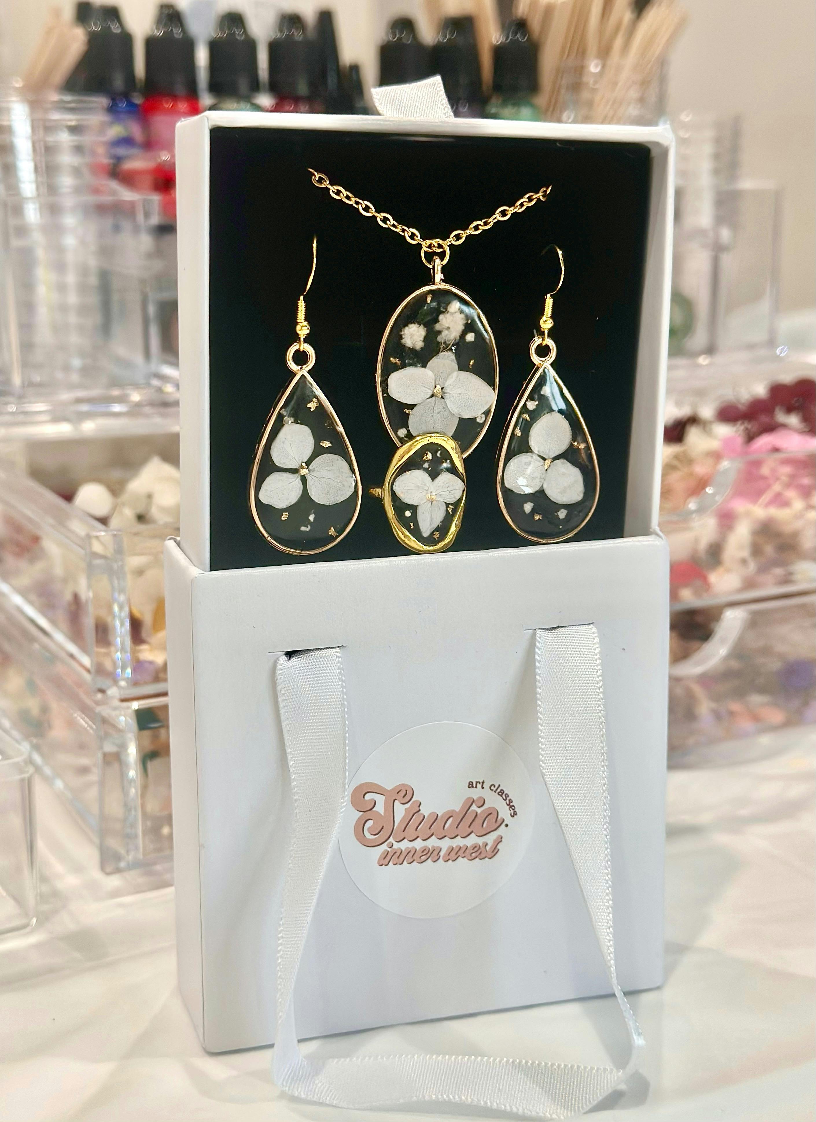 Hand made resin jewellery