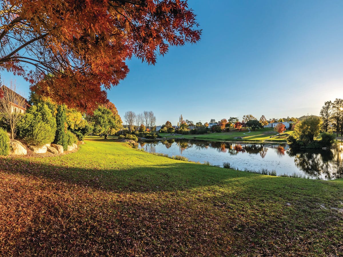 Photo shows a beautiful autumnal view of Quart Pot Creek, Stanthorpe