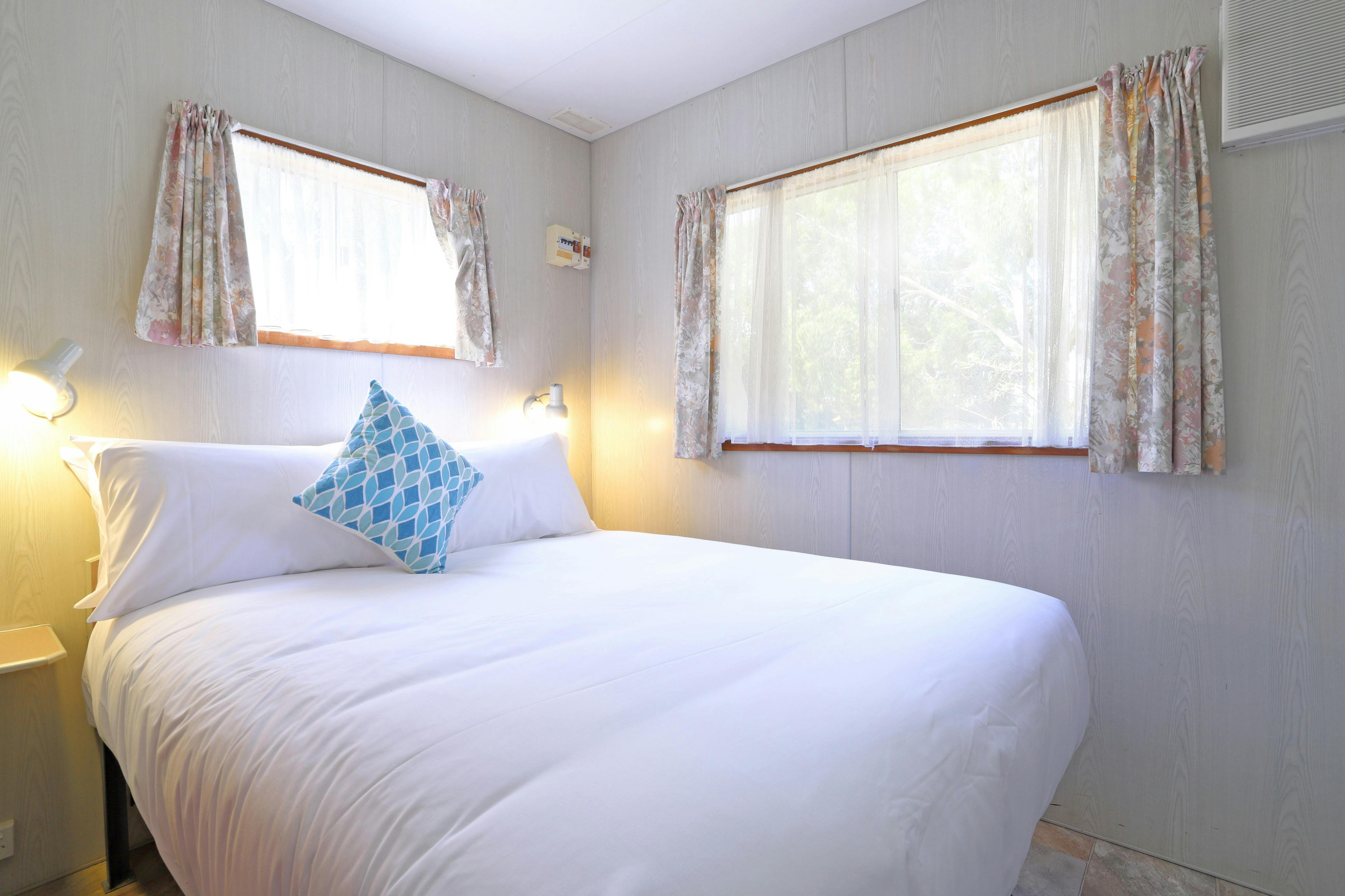 Standard Cabin - Six People