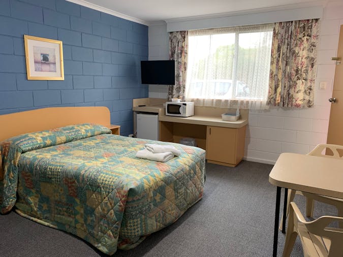 STUDIO ENSUITE UNIT