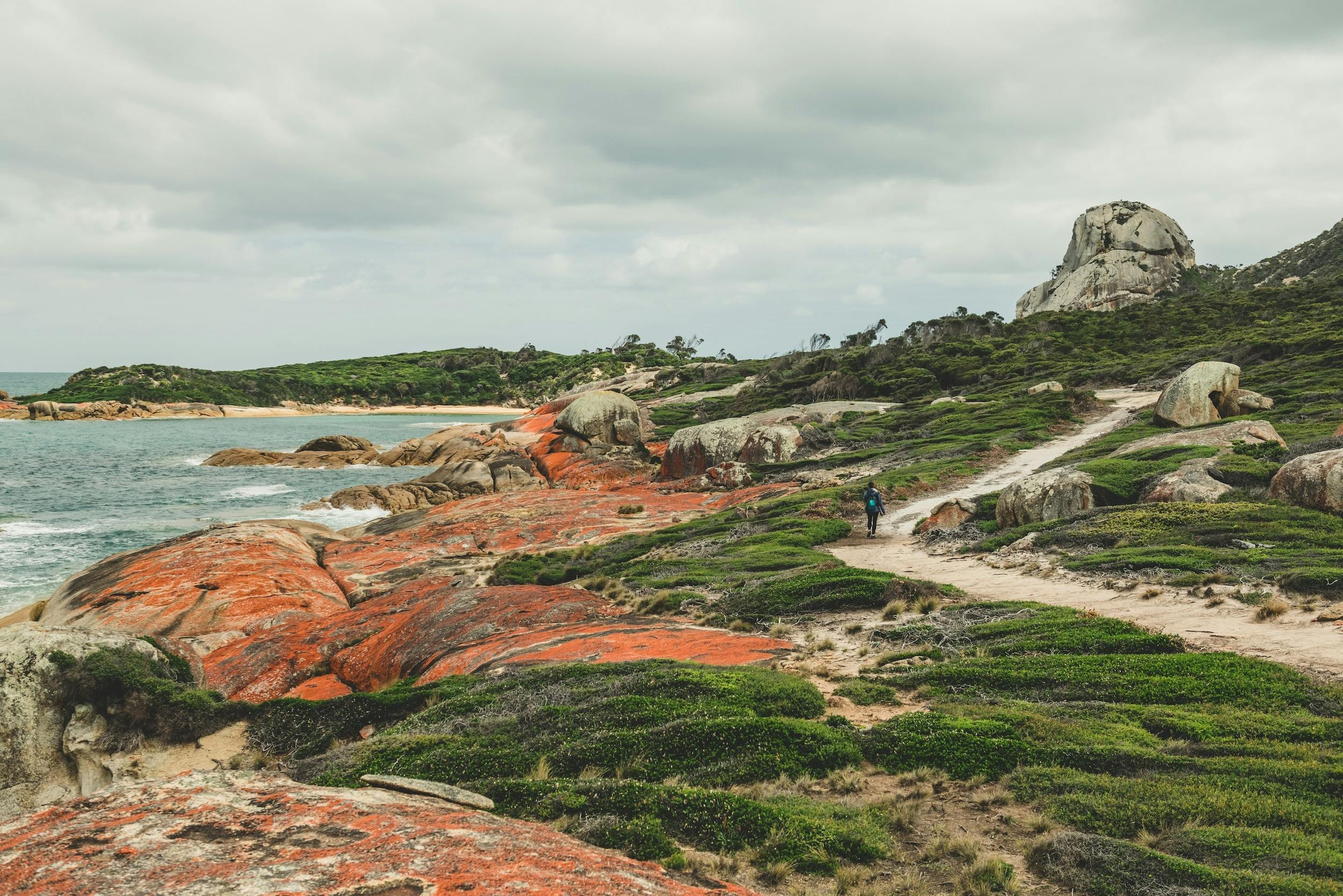 Old Mans Head rock Flinders Trail | Flinders Island Roaring 40s Tours and Shuttles