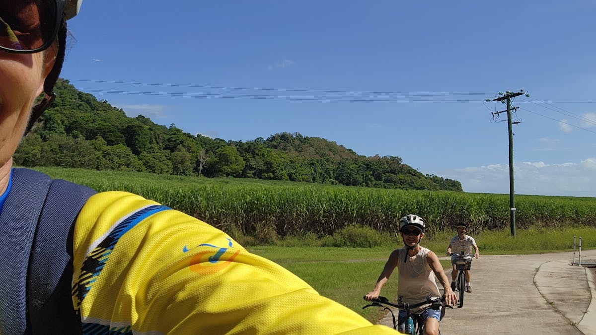 bike path to mossman