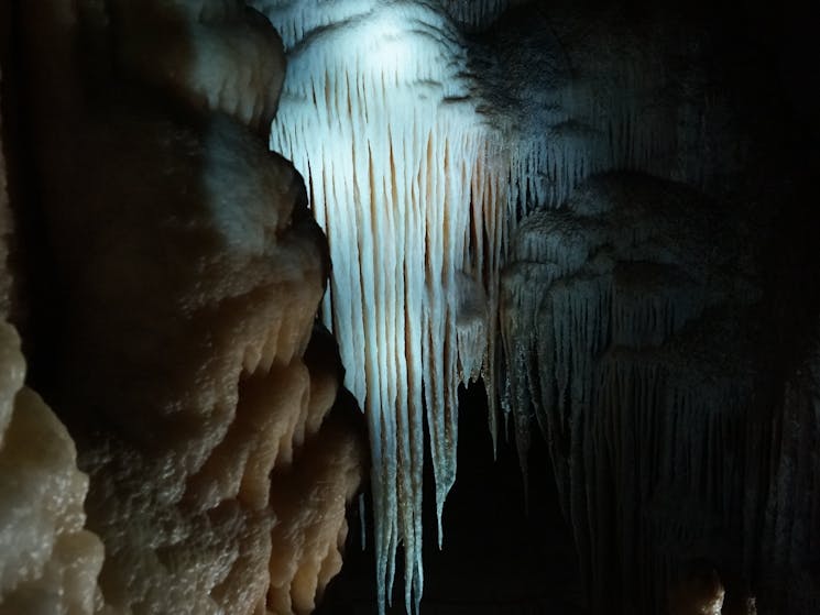 Jenolan Caves, the hair structure