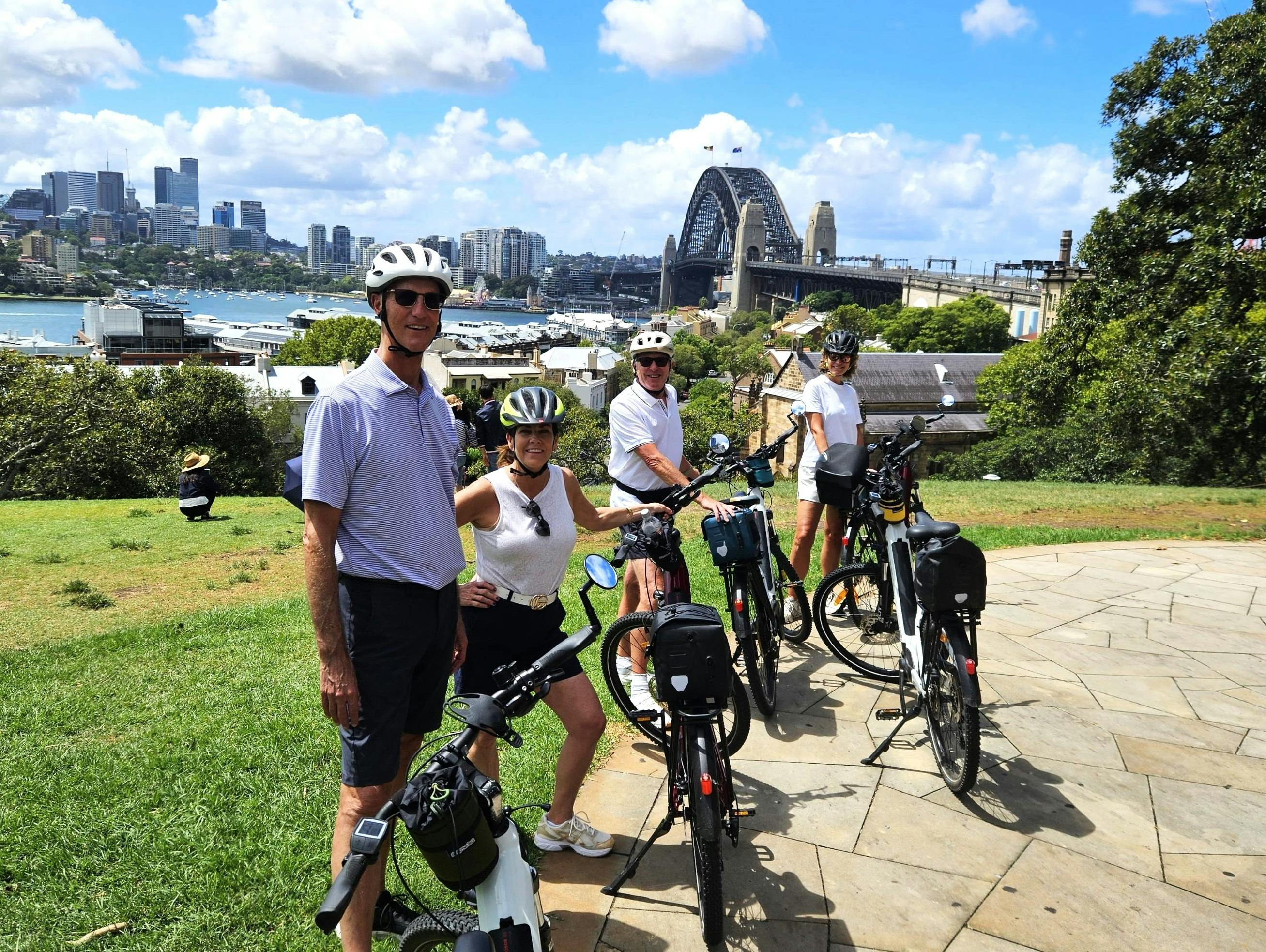 Mit dem Fahrrad rund um den Hafen