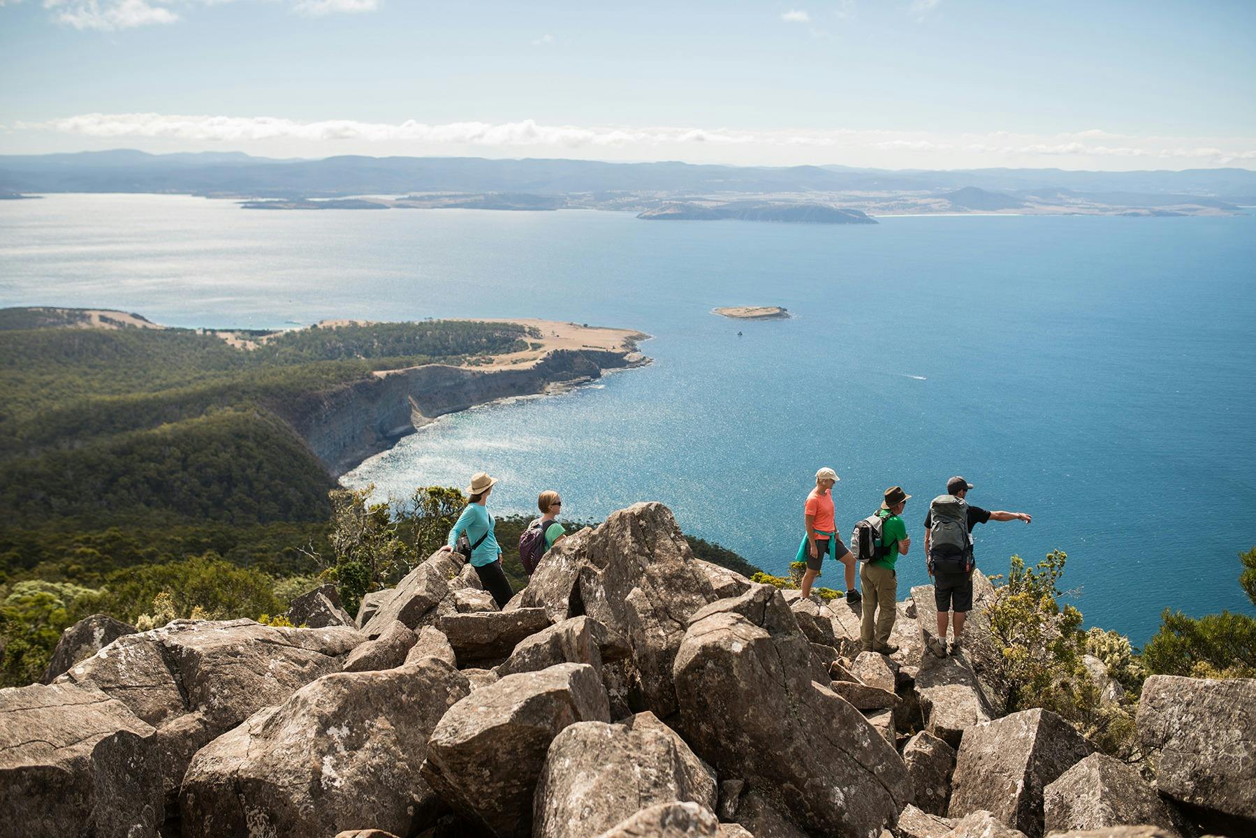 Wineglass Bay Sail Walk views