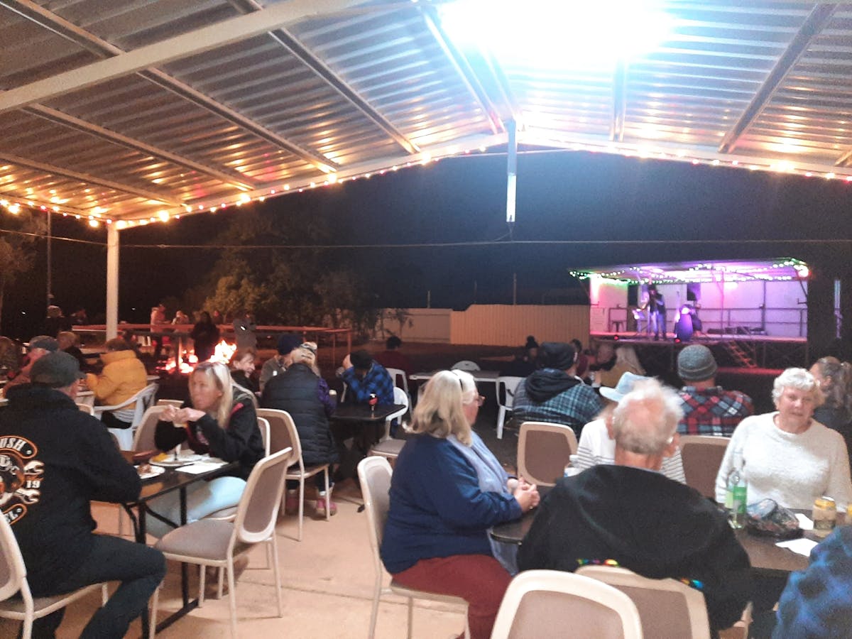Live Music and Dinner at the Yowah Opal Festival