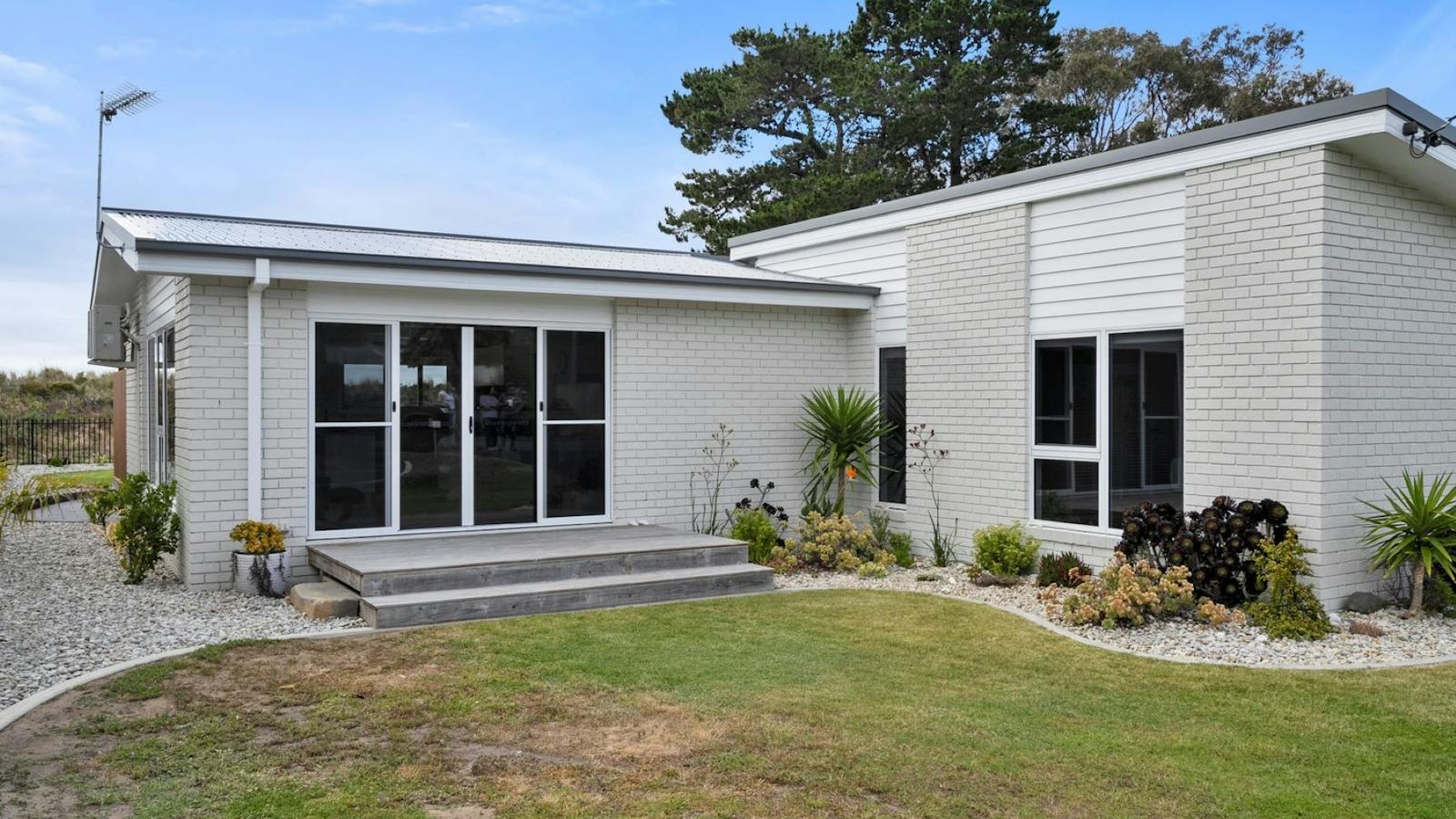 Newly Renovated Beach House