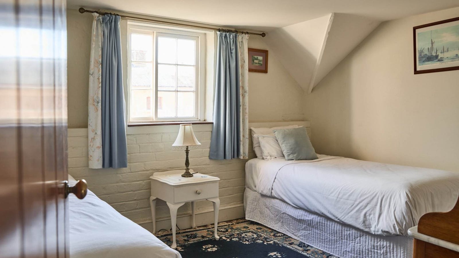 Coachman's Cottage Twin Bedroom
