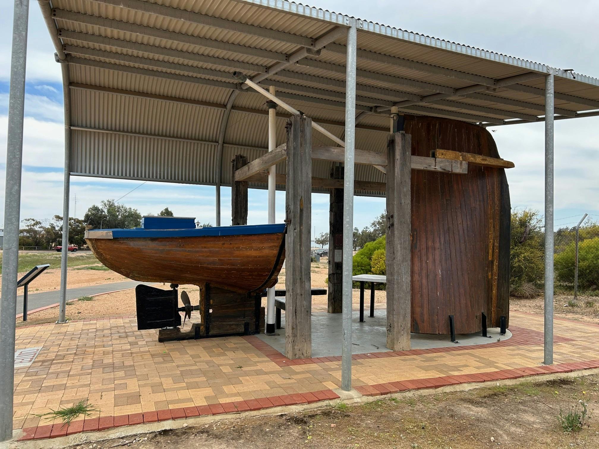 Public Art Sculpture - The Cutter Canberra