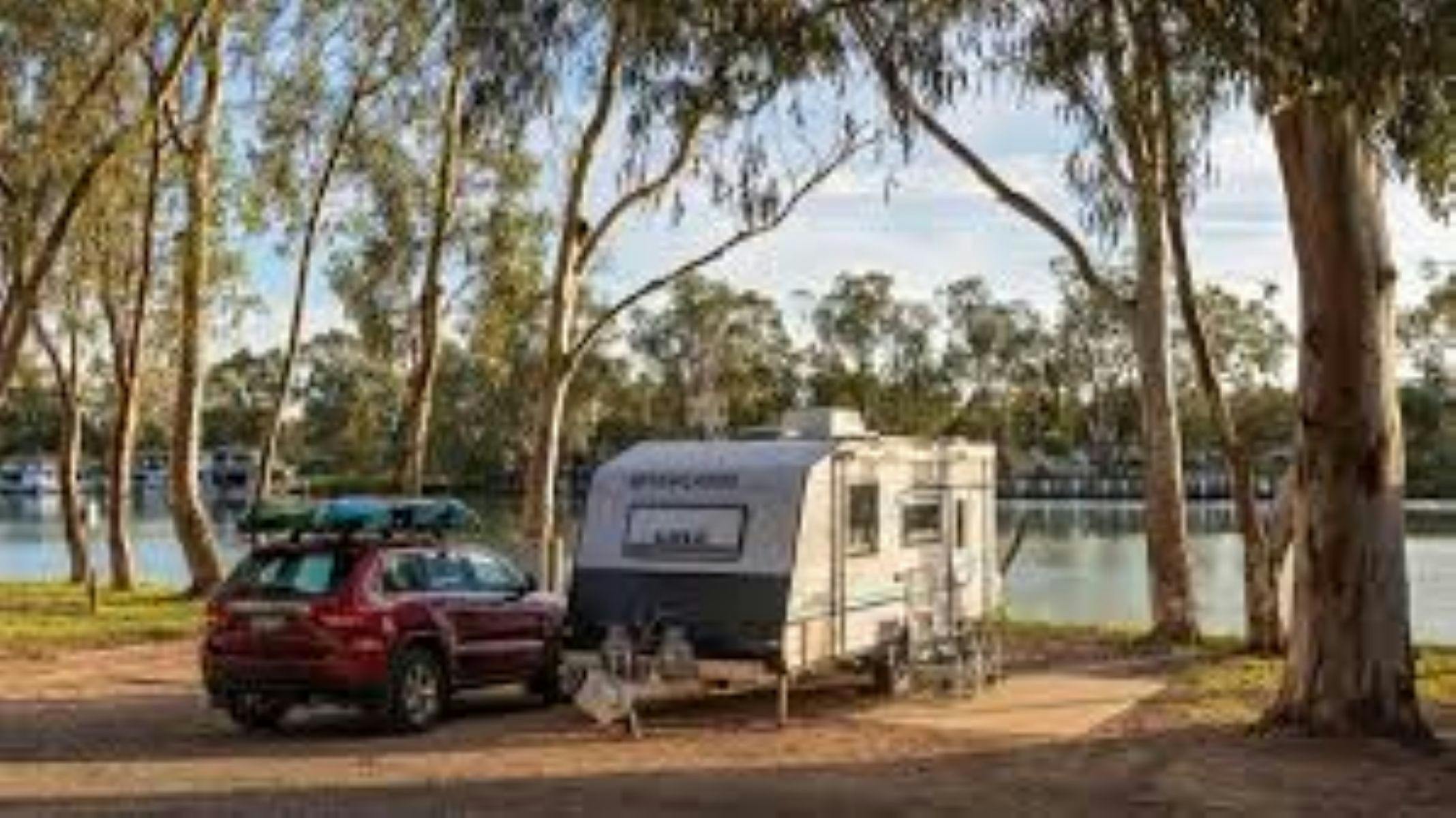 Image of Caravan by Murray River