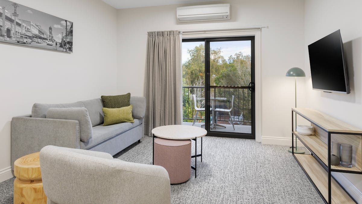 One Bedroom Apartment