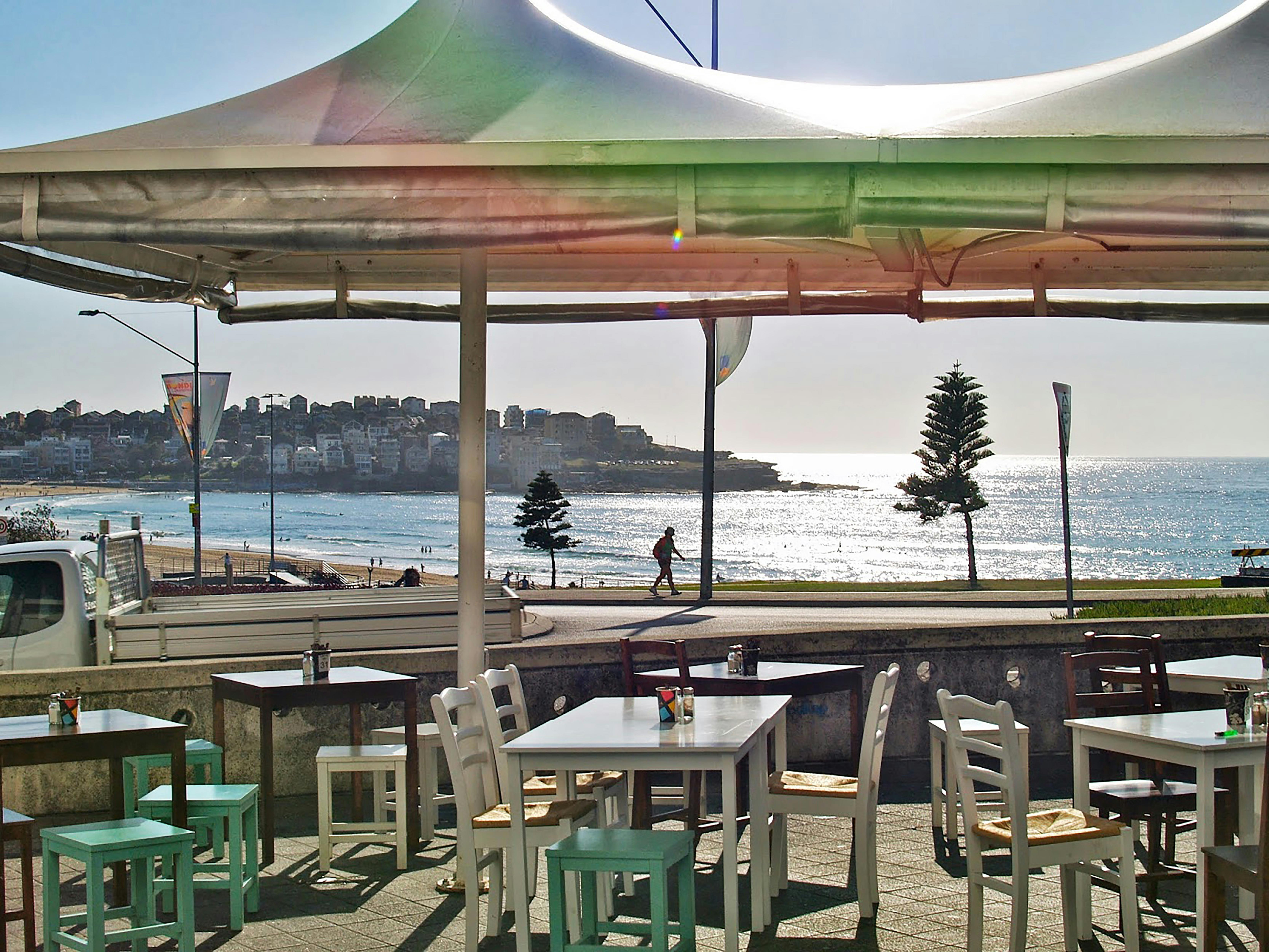 Live Music Sundays at  Lamrock Cafe Bondi Beach