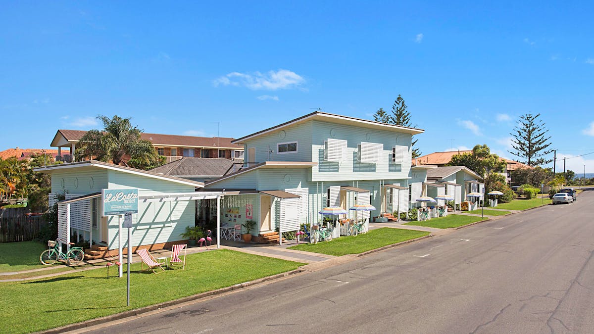 La Costa Motel
