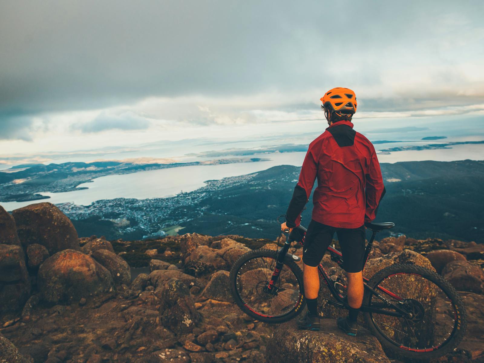 Enjoy mountain bike adventures on kunanyi / Mount Wellington, with transfers by Adventure Trails Tas
