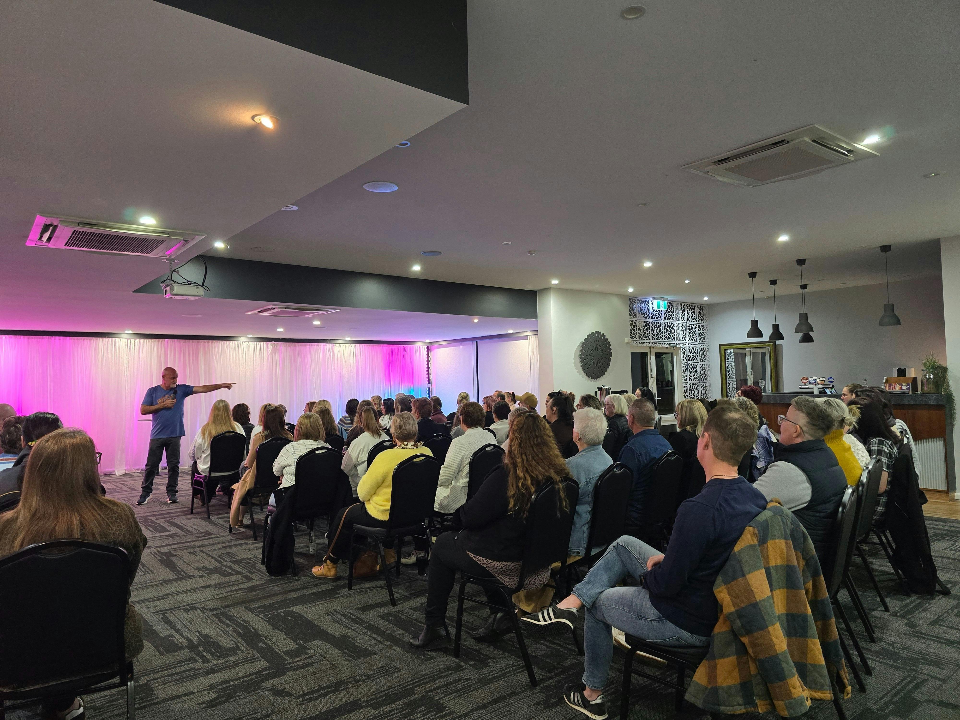 Psychic medium, Simon Hay doing an event
