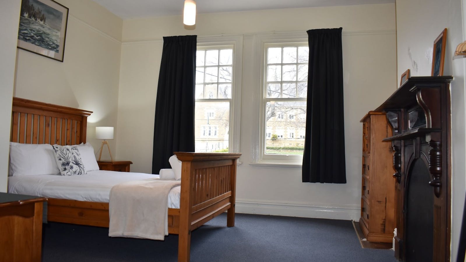 Comfy Queen size Bed