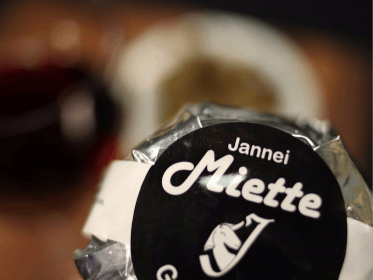 Jannei Artisan Cheese