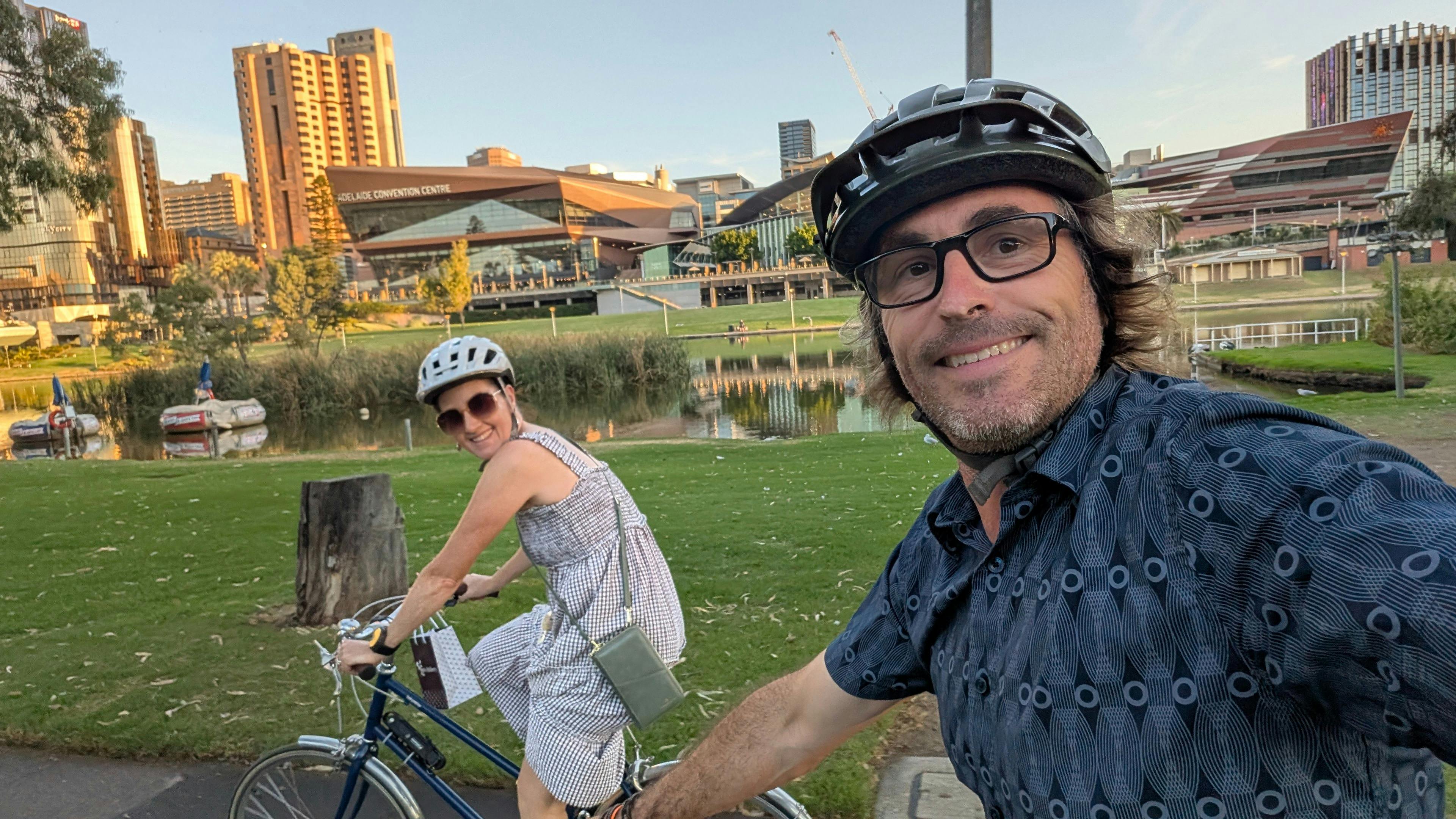 Adelaide City, river & Coast E-Bike Tour (Private)