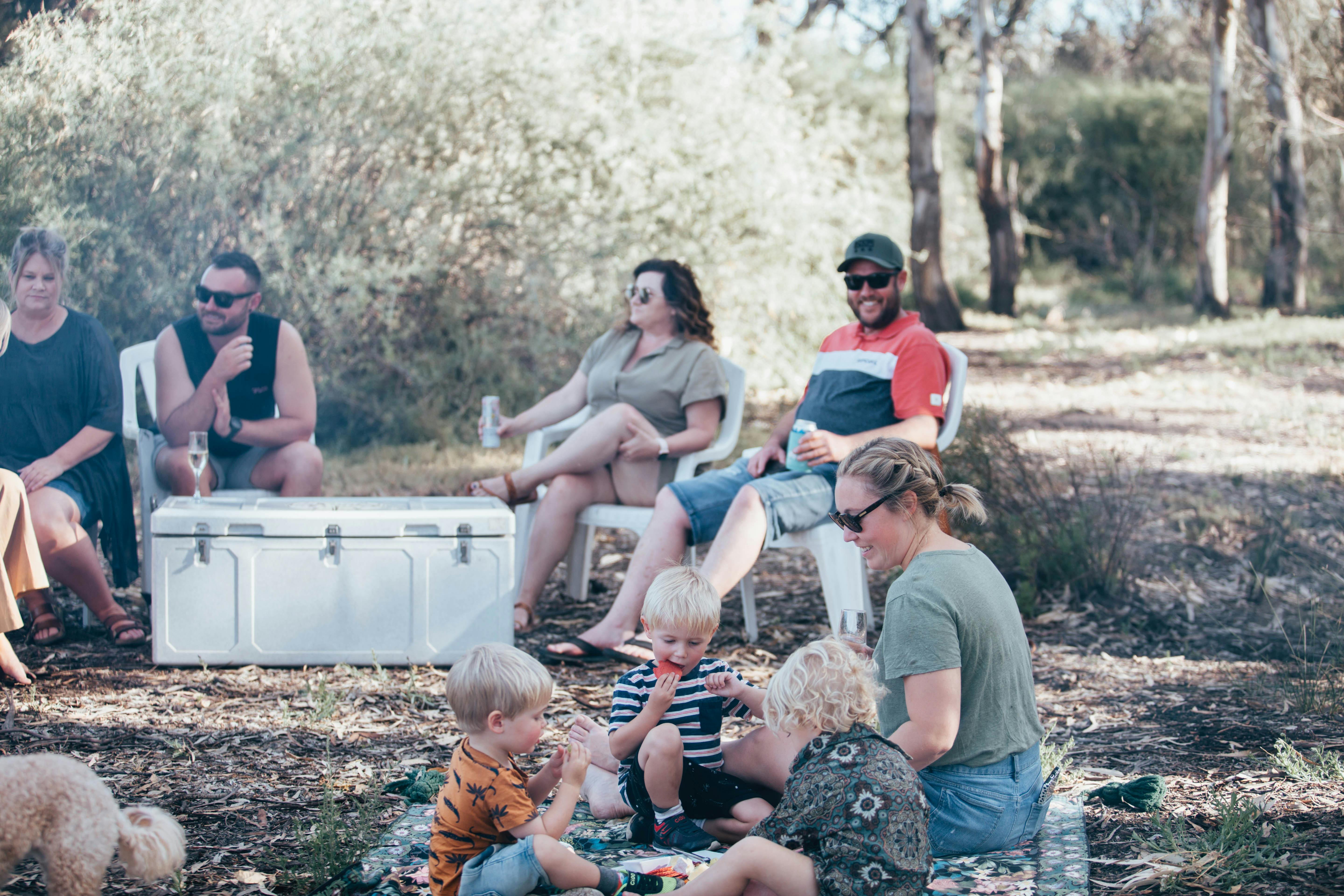 Lazing on the banks of the Murray - between Locks 5 & 6