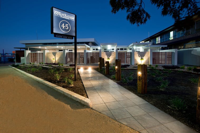 Loxton Courthouse Apartments