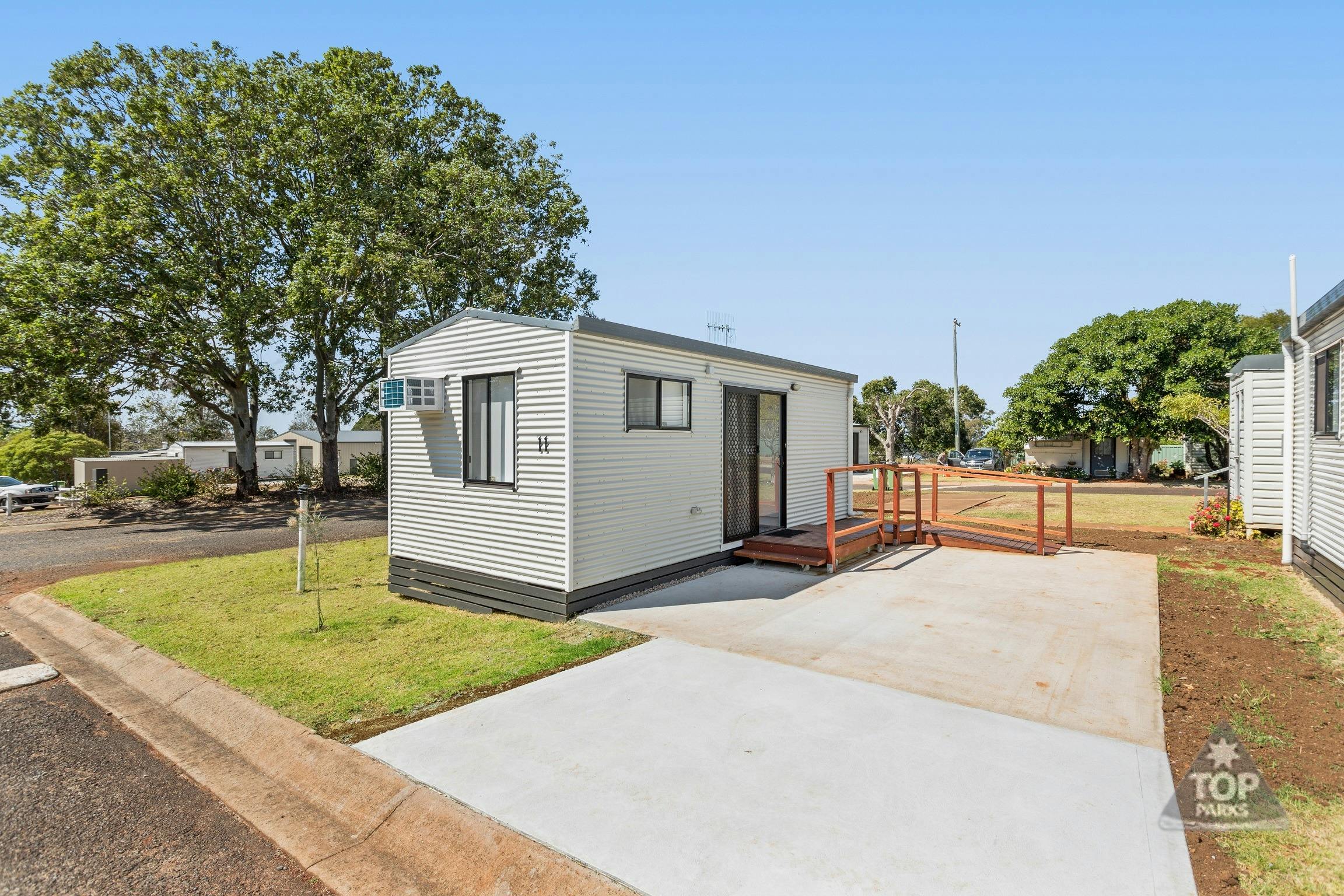 Wheel chair friendly deluxe cabin