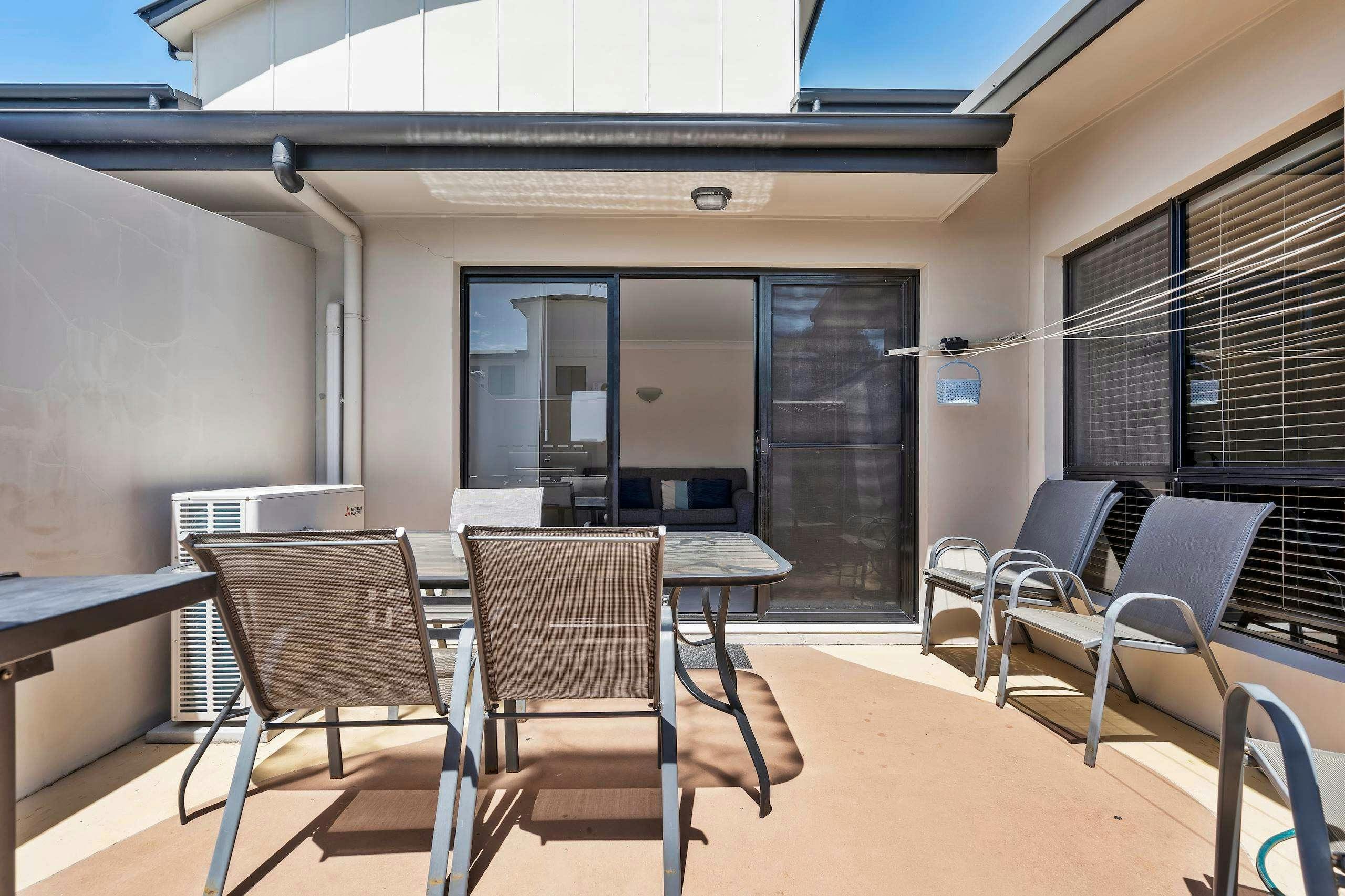 Entertaining area
