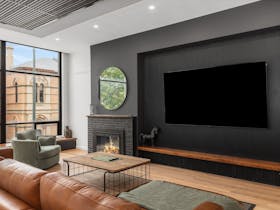 Arthurs On Commercial Mount Gambier Accommodation Lounge and 100 inch tv